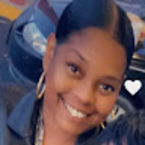 Meet your Posher, Antoinette - Picture 1 of 1